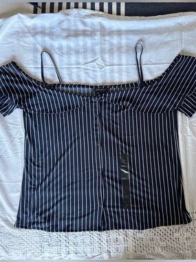 Banana Republic Navy & White Striped Off-Shoulder Button-up Top